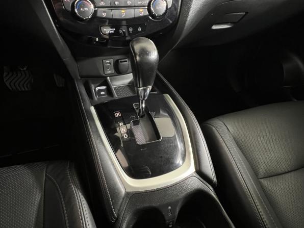 Nissan Qashqai II с пробегом 2014 года, цена 1 630 000 рублей, 132102 км, внедорожник, Автокод Объявления