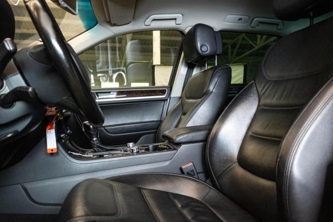 Volkswagen Touareg II с пробегом 2013 года, цена 2 089 000 рублей, 179923 км, внедорожник, Автокод Объявления