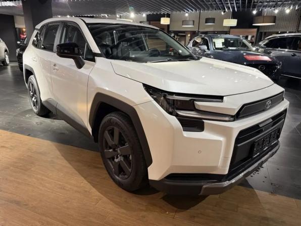 Новый Toyota RAV4 VI (XA60) 2026 года, цена 5 000 000 рублей, внедорожник, Автокод Объявления