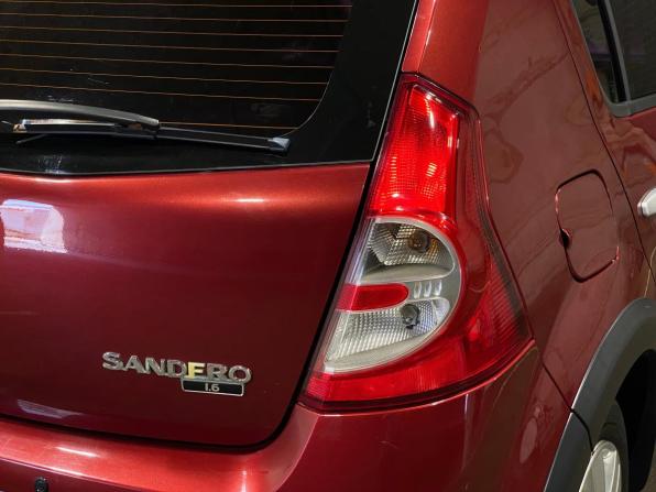 Renault Sandero I с пробегом 2013 года, цена 680 000 рублей, 178762 км, хэтчбек, Автокод Объявления