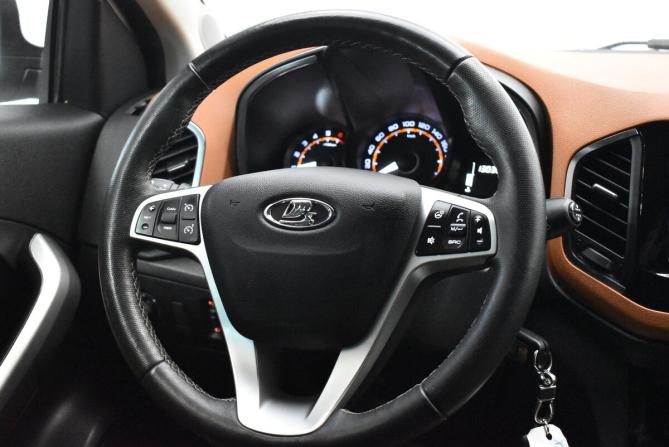 Lada (ВАЗ) XRAY I с пробегом 2019 года, цена 1 060 000 рублей, 130364 км, хэтчбек, Автокод Объявления