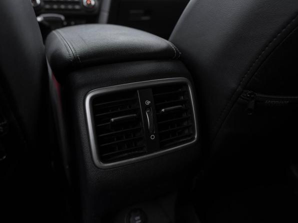 Kia Sportage IV Рестайлинг с пробегом 2019 года, цена 2 060 000 рублей, 100927 км, внедорожник, Автокод Объявления