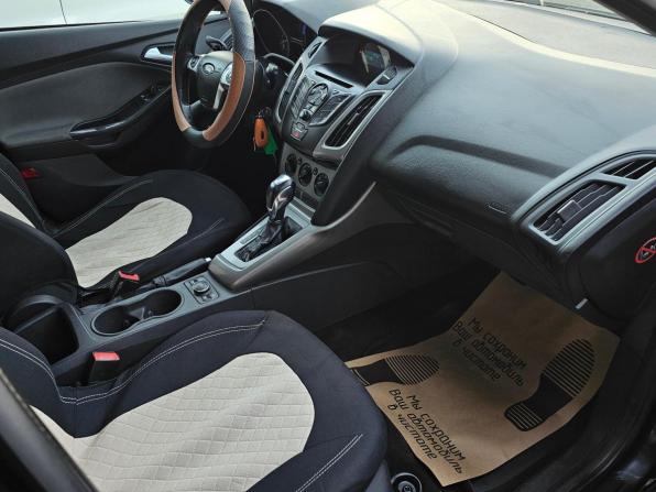 Ford Focus III с пробегом 2013 года, цена 850 000 рублей, 134000 км, универсал, Автокод Объявления