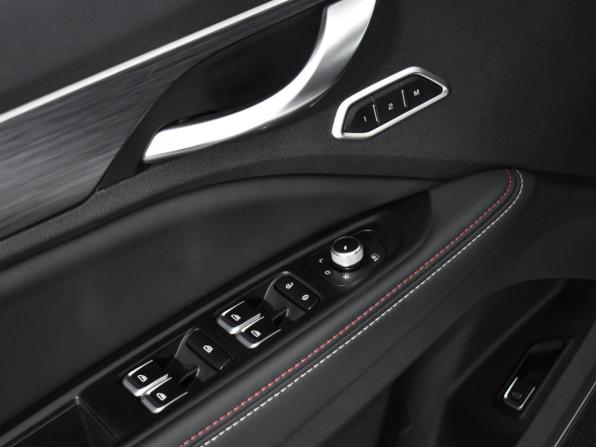 Geely Tugella I с пробегом 2021 года, цена 2 370 000 рублей, 80000 км, внедорожник, Автокод Объявления