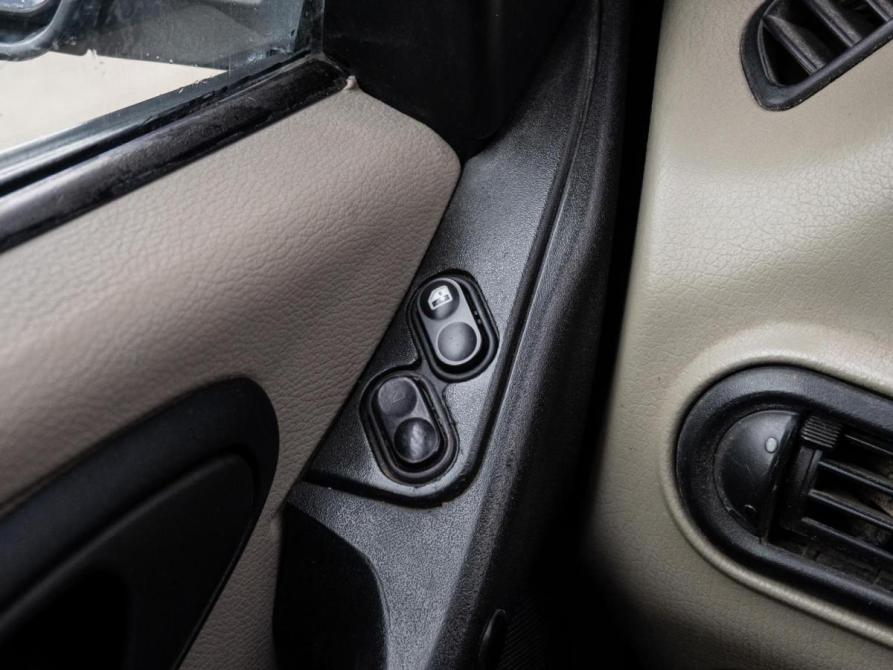 Chevrolet Niva I Краснодар  - изображение 15