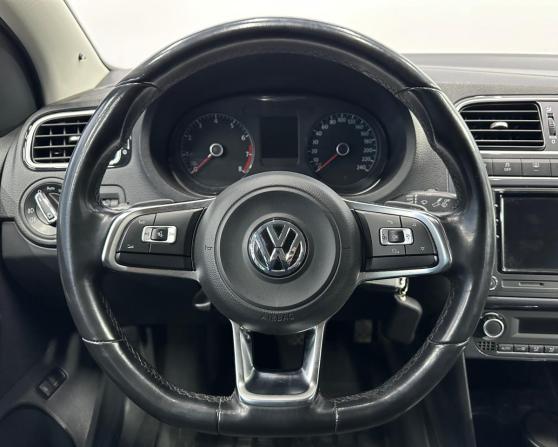 Volkswagen Polo V Рестайлинг с пробегом 2020 года, цена 1 535 000 рублей, 83572 км, седан, Автокод Объявления