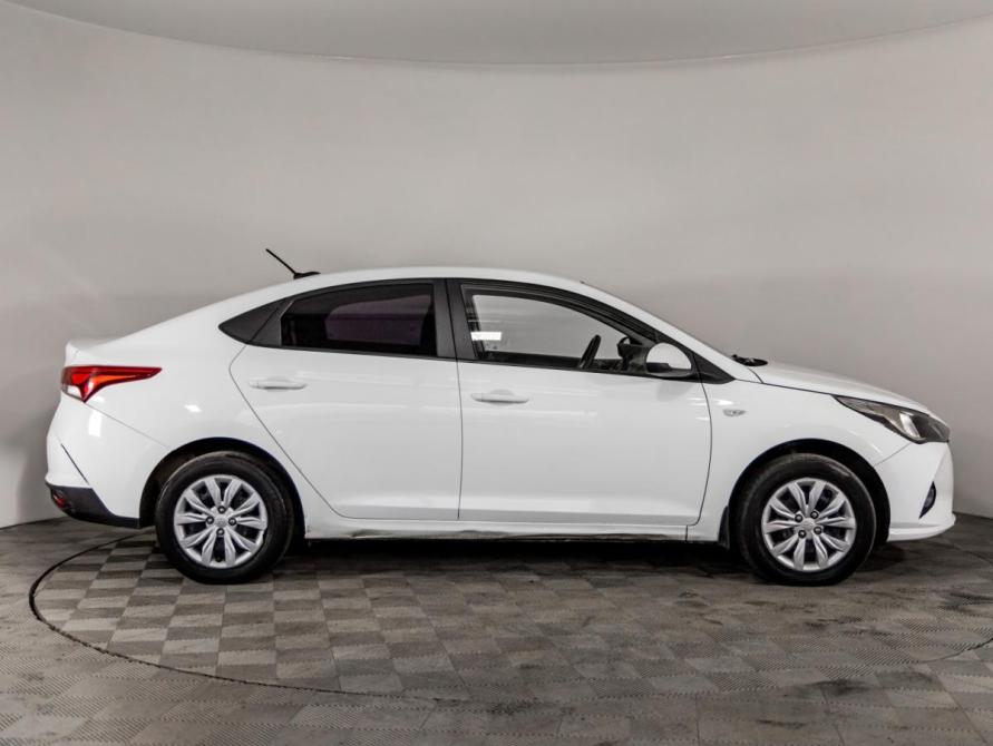 Hyundai Solaris II Рестайлинг Санкт-Петербург  - изображение 4