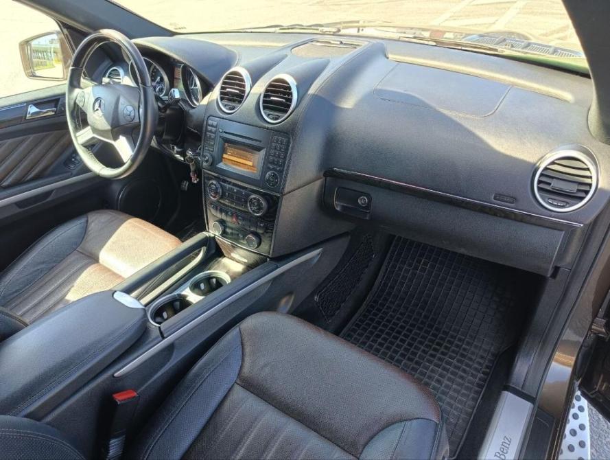 Mercedes-Benz GL-Класс I (X164) Рестайлинг Санкт-Петербург  - изображение 12