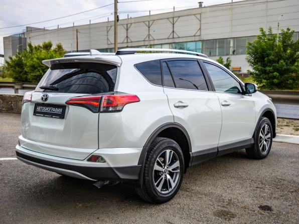 Toyota RAV4 IV (XA40) Рестайлинг с пробегом 2019 года, цена 2 468 000 рублей, 109100 км, внедорожник, Автокод Объявления