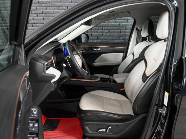 Haval Jolion I с пробегом 2023 года, цена 2 200 000 рублей, 33335 км, внедорожник, Автокод Объявления