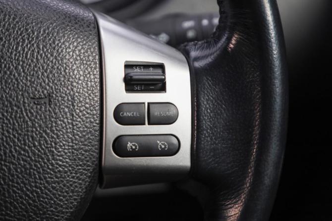Nissan Tiida I с пробегом 2008 года, цена 649 000 рублей, 323000 км, хэтчбек, Автокод Объявления