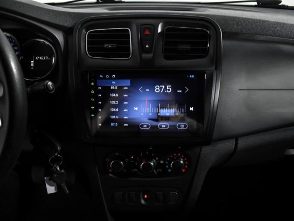 Renault Logan II Рестайлинг с пробегом 2020 года, цена 899 000 рублей, 124634 км, седан, Автокод Объявления