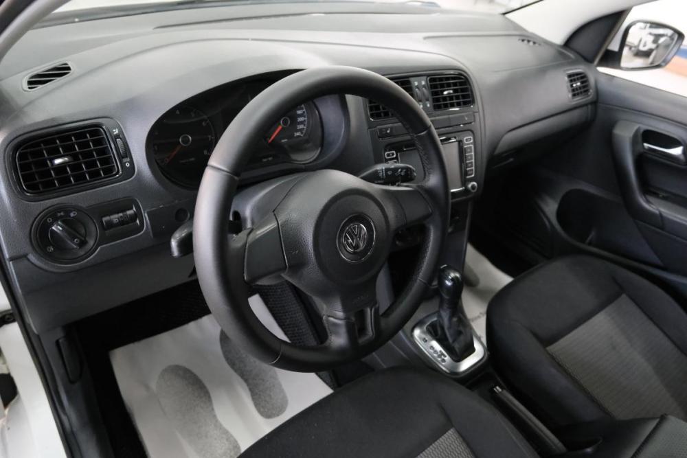 Volkswagen Polo V Омск  - изображение 12