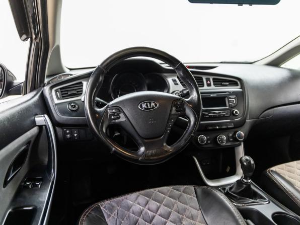 Kia Ceed II с пробегом 2012 года, цена 788 000 рублей, 184502 км, хэтчбек, Автокод Объявления