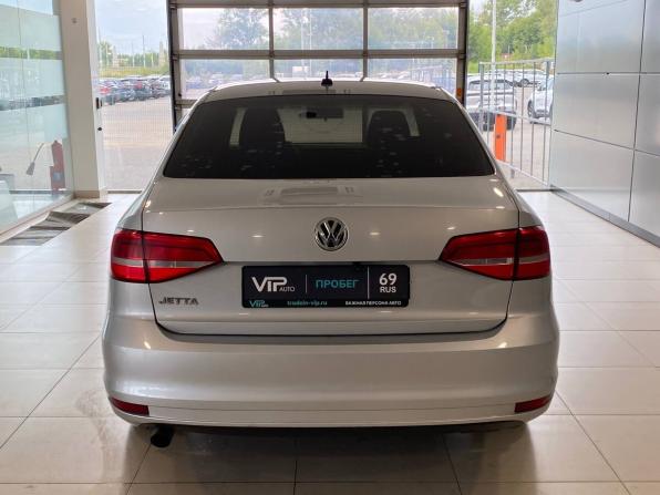 Volkswagen Jetta VI Рестайлинг с пробегом 2015 года, цена 1 175 000 рублей, 181104 км, седан, Автокод Объявления