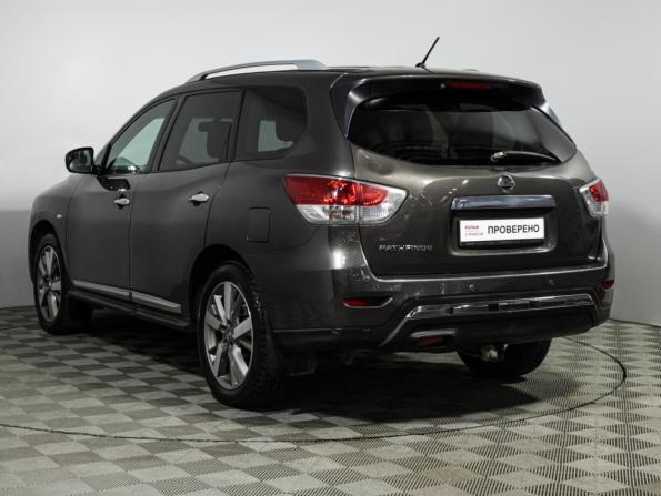 Nissan Pathfinder IV с пробегом 2015 года, цена 1 789 000 рублей, 126640 км, внедорожник, Автокод Объявления