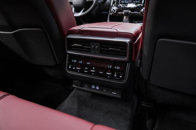 Новый Lexus LX IV 2026 года, цена 17 650 000 рублей, внедорожник, Автокод Объявления