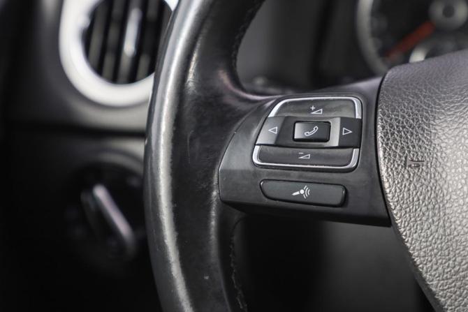 Volkswagen Tiguan I с пробегом 2010 года, цена 1 239 000 рублей, 202000 км, внедорожник, Автокод Объявления
