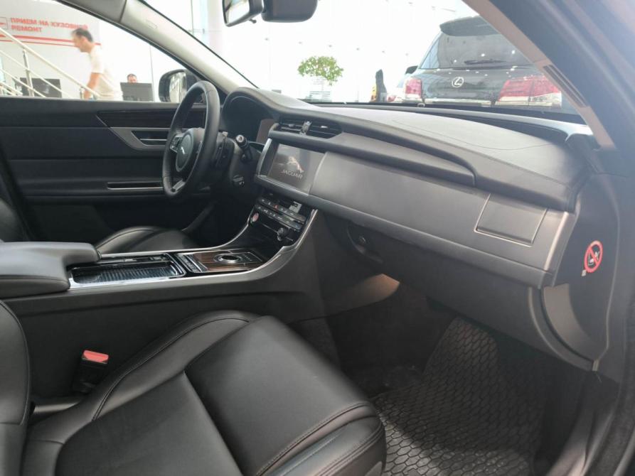 Jaguar XF II Казань  - изображение 13