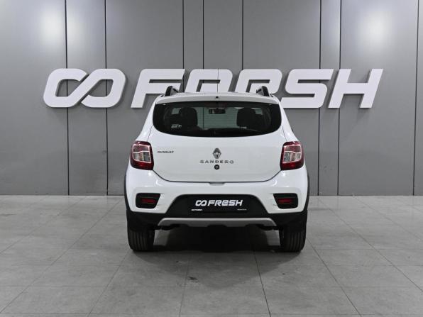 Renault Sandero II с пробегом 2018 года, цена 1 250 000 рублей, 46560 км, хэтчбек, Автокод Объявления