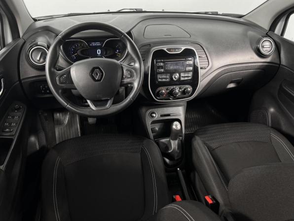 Renault Kaptur I с пробегом 2016 года, цена 1 085 000 рублей, 173878 км, внедорожник, Автокод Объявления