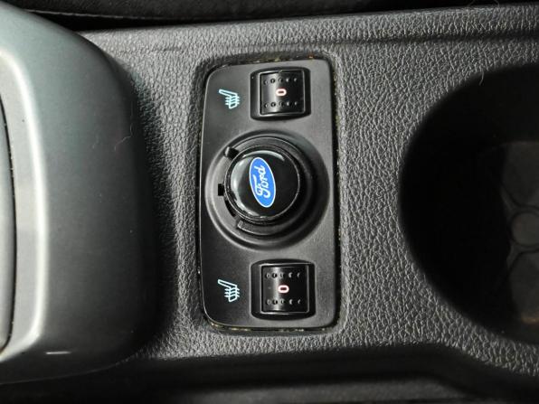 Ford Focus III с пробегом 2011 года, цена 600 000 рублей, 242018 км, хэтчбек, Автокод Объявления