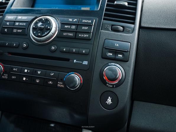 Nissan Pathfinder III Рестайлинг с пробегом 2012 года, цена 2 489 000 рублей, 222381 км, внедорожник, Автокод Объявления