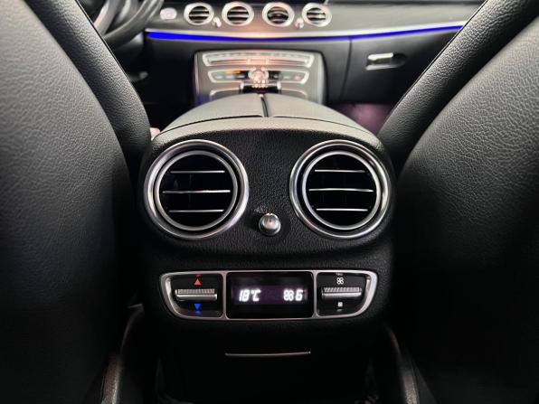 Mercedes-Benz E-Класс V (W213 S213 C238) с пробегом 2018 года, цена 2 950 000 рублей, 136079 км, седан, Автокод Объявления