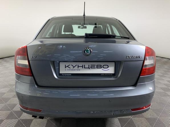 Skoda Octavia II (A5) Рестайлинг с пробегом 2013 года, цена 865 000 рублей, 216310 км, лифтбек, Автокод Объявления