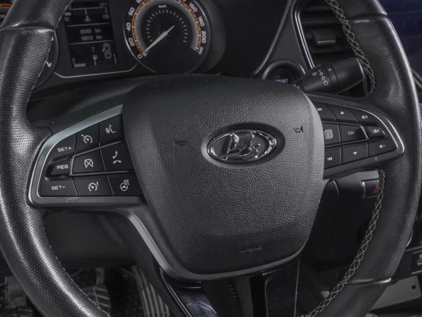Lada (ВАЗ) Vesta I Рестайлинг (NG) с пробегом 2023 года, цена 1 340 000 рублей, 65055 км, седан, Автокод Объявления