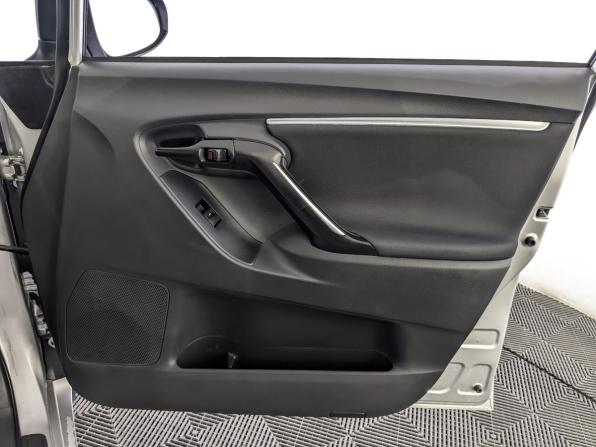 Toyota Verso I Рестайлинг с пробегом 2013 года, цена 1 300 000 рублей, 174372 км, компактвэн, Автокод Объявления