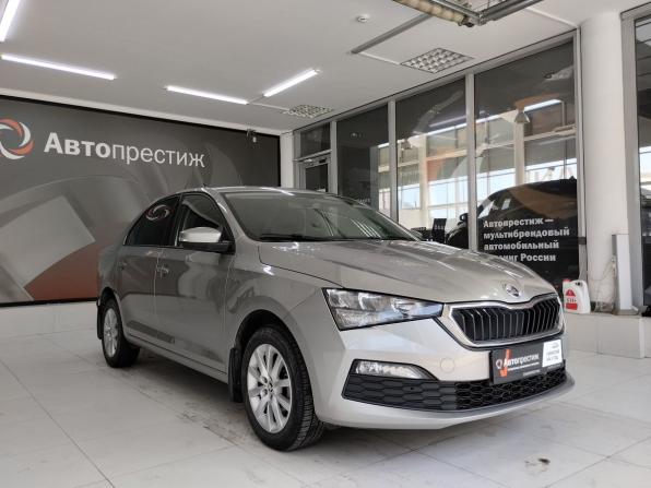 Skoda Rapid II с пробегом 2021 года, цена 1 500 000 рублей, 54750 км, лифтбек, Автокод Объявления
