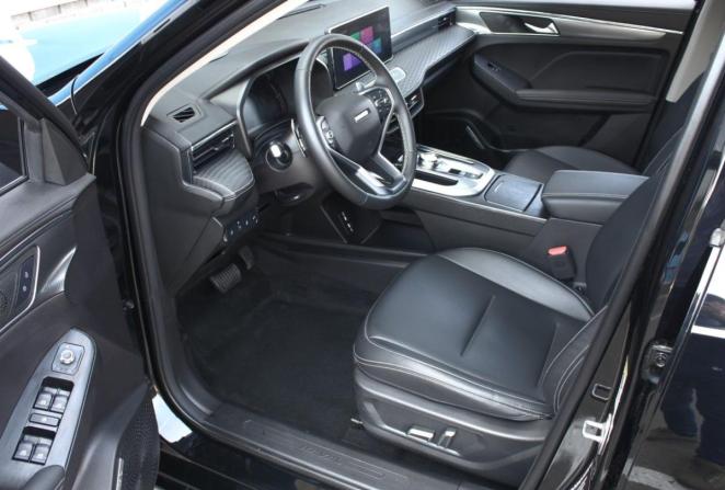 Haval Jolion I Рестайлинг с пробегом 2023 года, цена 1 999 000 рублей, 15700 км, внедорожник, Автокод Объявления