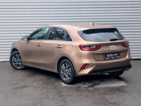 Kia Ceed III Рестайлинг с пробегом 2022 года, цена 1 750 000 рублей, 150938 км, хэтчбек, Автокод Объявления