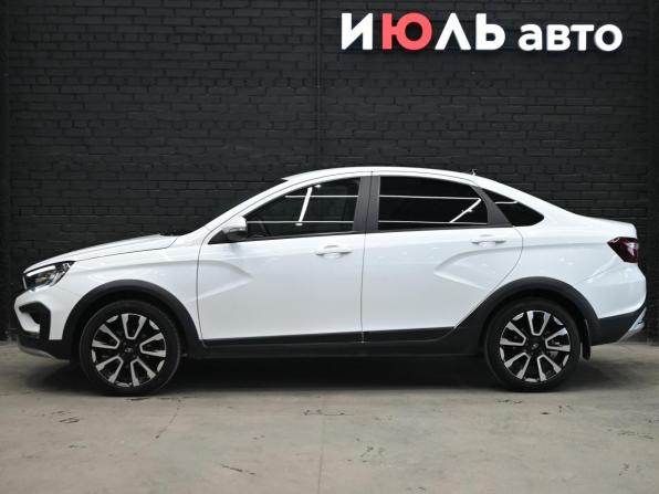 Lada (ВАЗ) Vesta I Рестайлинг (NG) с пробегом 2023 года, цена 1 310 000 рублей, 38000 км, седан, Автокод Объявления