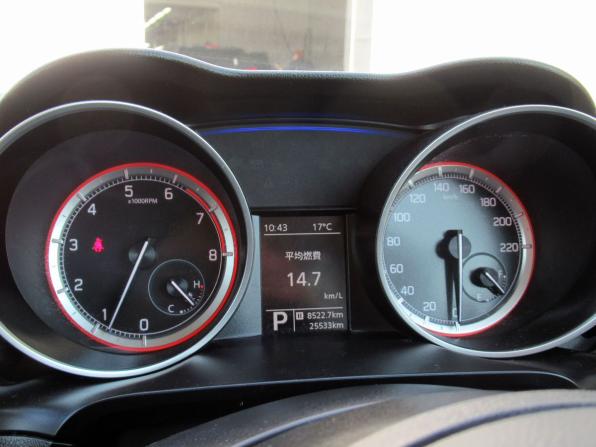 Suzuki Swift V с пробегом 2021 года, цена 1 320 000 рублей, 25532 км, хэтчбек, Автокод Объявления