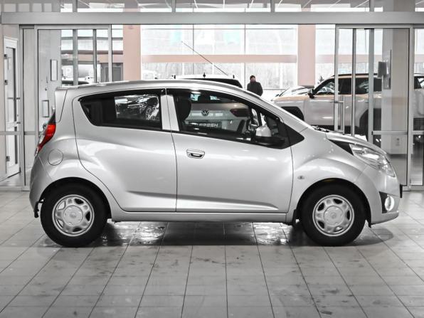 Ravon R2 с пробегом 2016 года, цена 765 000 рублей, 126053 км, хэтчбек, Автокод Объявления