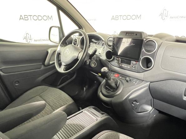 Citroen Berlingo II Рестайлинг 2 с пробегом 2017 года, цена 1 329 000 рублей, 92687 км, компактвэн, Автокод Объявления