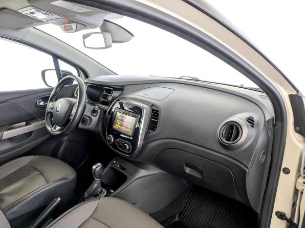 Renault Kaptur I с пробегом 2018 года, цена 1 550 000 рублей, 106032 км, внедорожник, Автокод Объявления