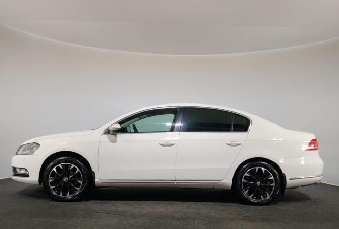 Volkswagen Passat B7 с пробегом 2012 года, цена 1 090 000 рублей, 223073 км, седан, Автокод Объявления