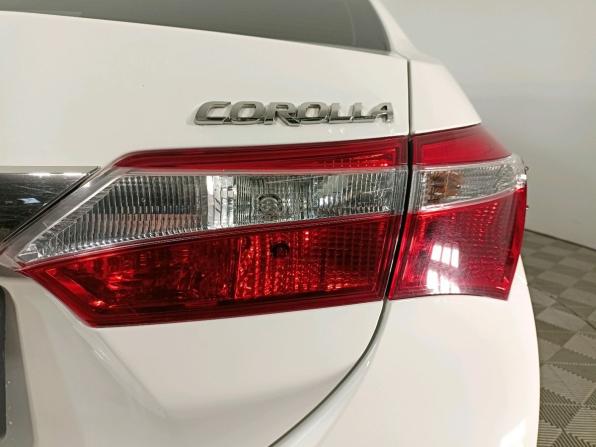 Toyota Corolla XI (E160 E170 E180) Рестайлинг 1 с пробегом 2016 года, цена 1 479 000 рублей, 103700 км, седан, Автокод Объявления
