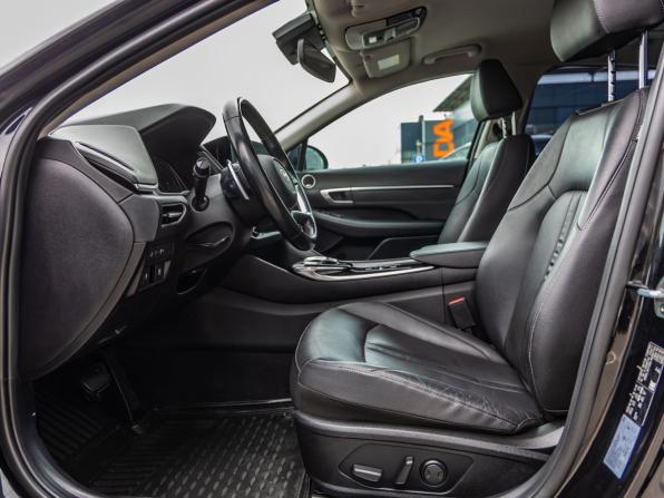 Hyundai Sonata VIII (DN8) с пробегом 2020 года, цена 2 198 000 рублей, 125471 км, седан, Автокод Объявления