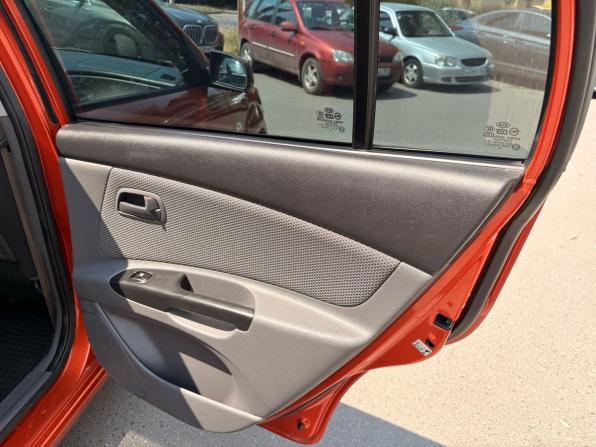 Kia Rio II Рестайлинг с пробегом 2011 года, цена 529 000 рублей, 304126 км, хэтчбек, Автокод Объявления