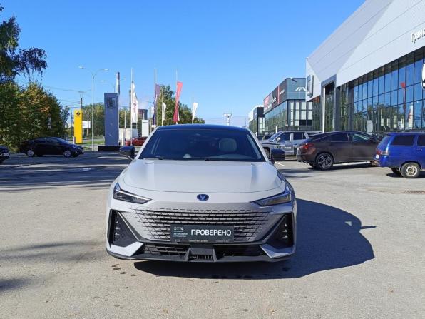 Changan UNI-V I с пробегом 2023 года, цена 2 017 000 рублей, 60019 км, лифтбек, Автокод Объявления