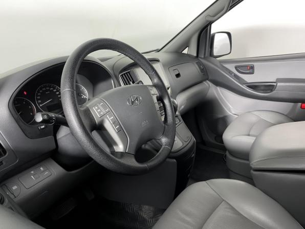 Hyundai Grand Starex I Рестайлинг 2 с пробегом 2019 года, цена 2 389 000 рублей, 202582 км, минивэн, Автокод Объявления
