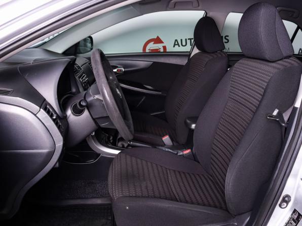 Toyota Corolla X (E140 E150) Рестайлинг с пробегом 2012 года, цена 1 180 000 рублей, 140000 км, седан, Автокод Объявления