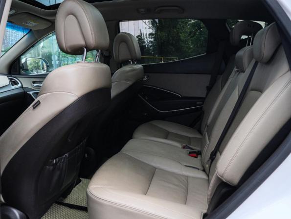 Hyundai Santa Fe III Рестайлинг с пробегом 2016 года, цена 2 119 000 рублей, 247421 км, внедорожник, Автокод Объявления