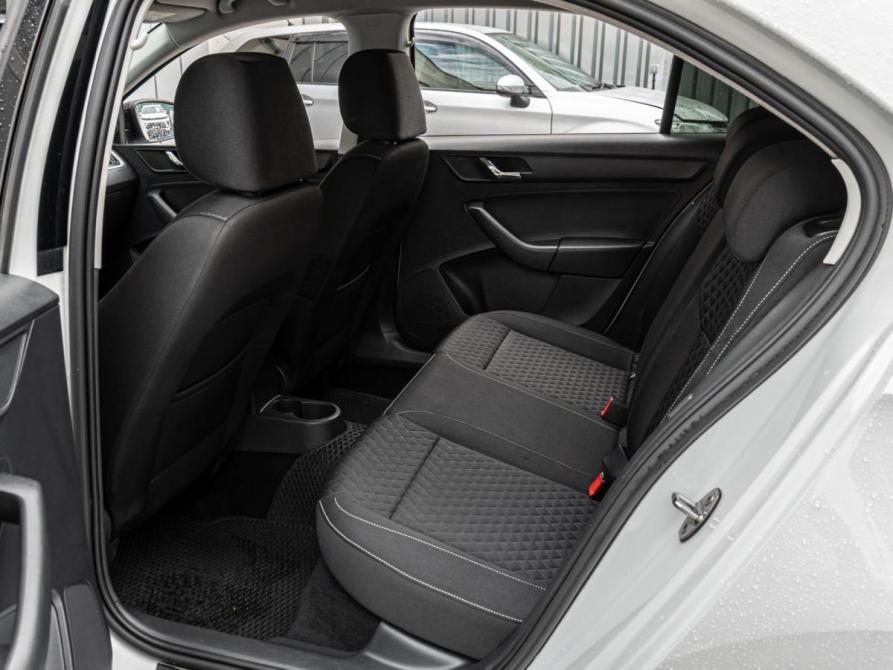 Skoda Rapid I Краснодар  - изображение 11
