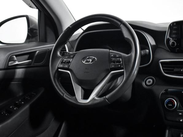 Hyundai Tucson III Рестайлинг с пробегом 2018 года, цена 1 799 000 рублей, 147319 км, внедорожник, Автокод Объявления