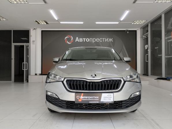 Skoda Rapid II с пробегом 2021 года, цена 1 500 000 рублей, 54750 км, лифтбек, Автокод Объявления